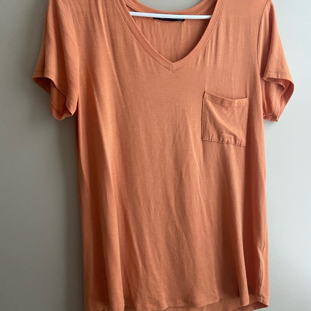 Femme V Neck Pocket Short Sleeve